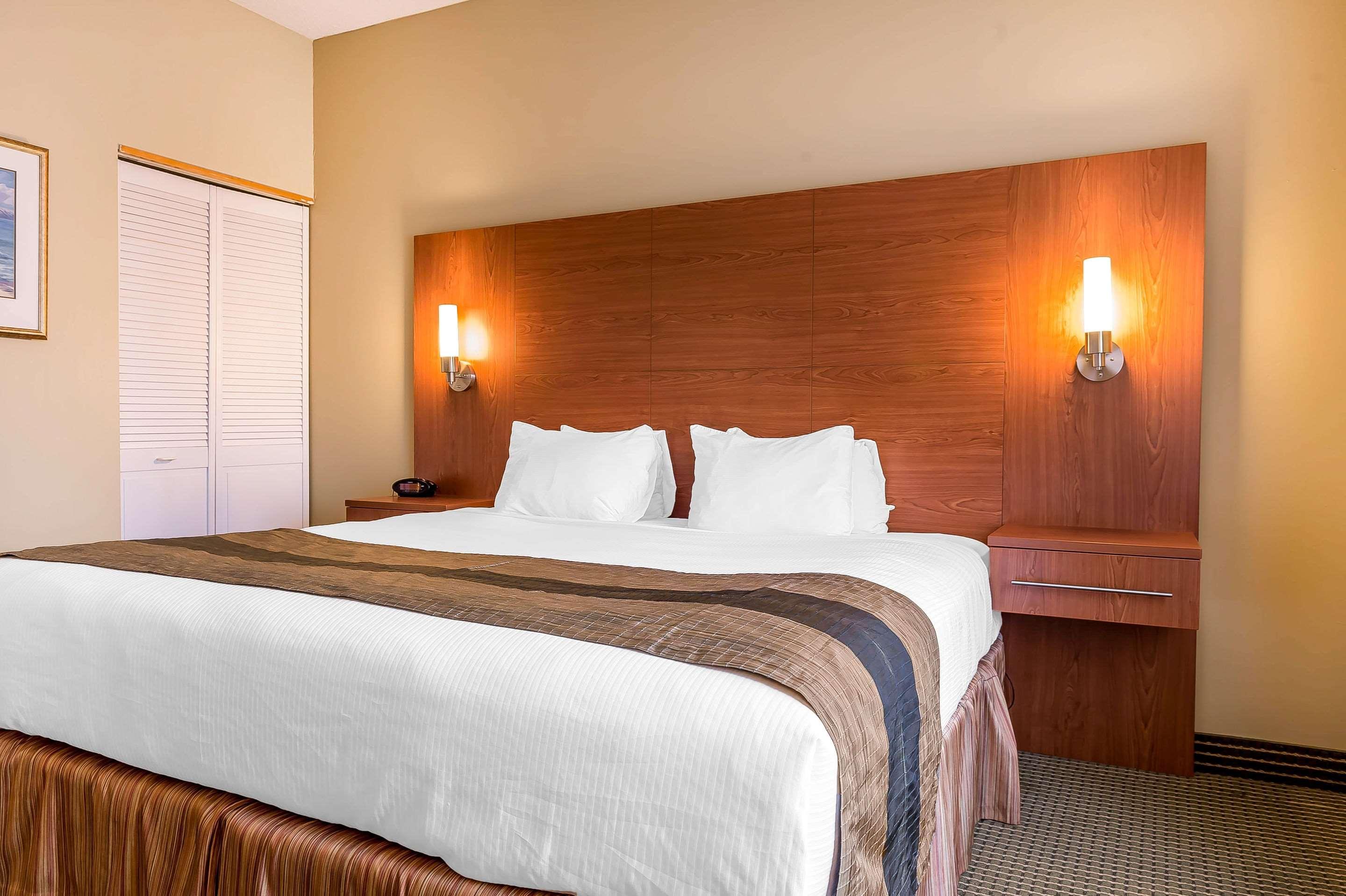 הוקסברי Quality Inn & Suites מראה חיצוני תמונה