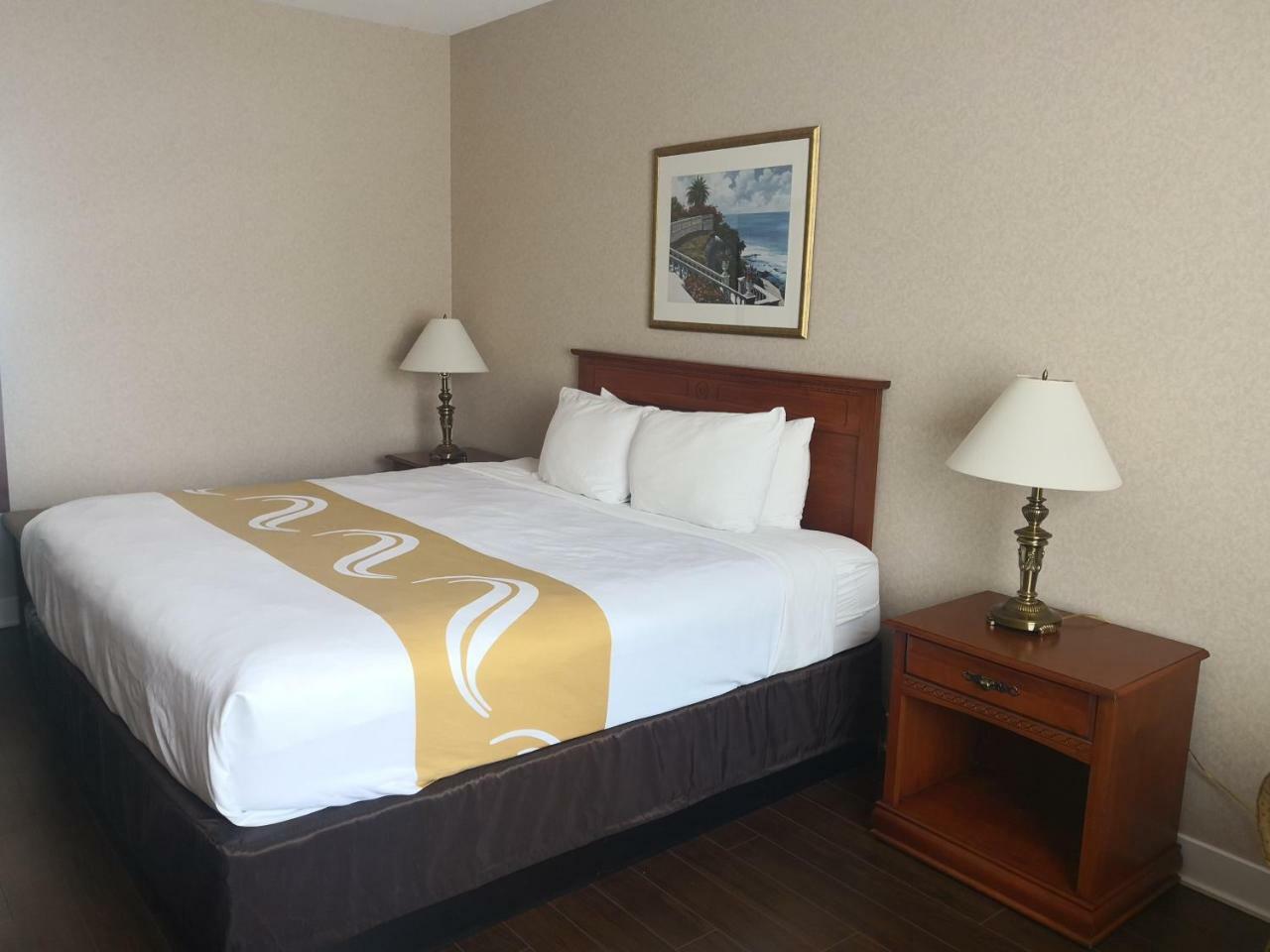הוקסברי Quality Inn & Suites מראה חיצוני תמונה